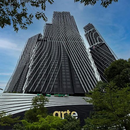 เซตเตอร์ สวีท อาร์เต มง เคียร่า Aparthotel กัวลาลัมเปอร์ ภายนอก รูปภาพ